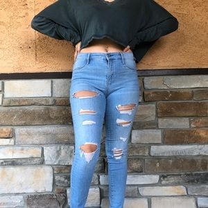 Skin tight skinny  jeans distressed